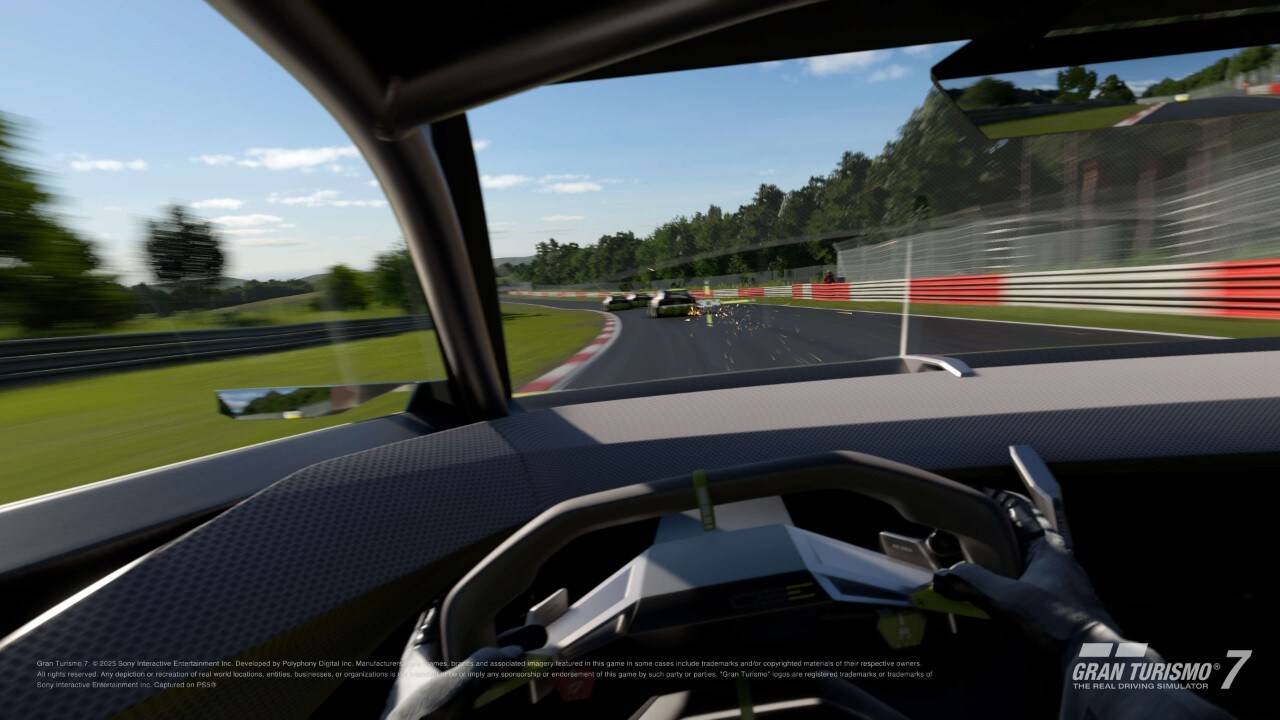 Концепт-кар Opel Corsa GSE Vision Gran Turismo, огляд з місця водія під час перегонів