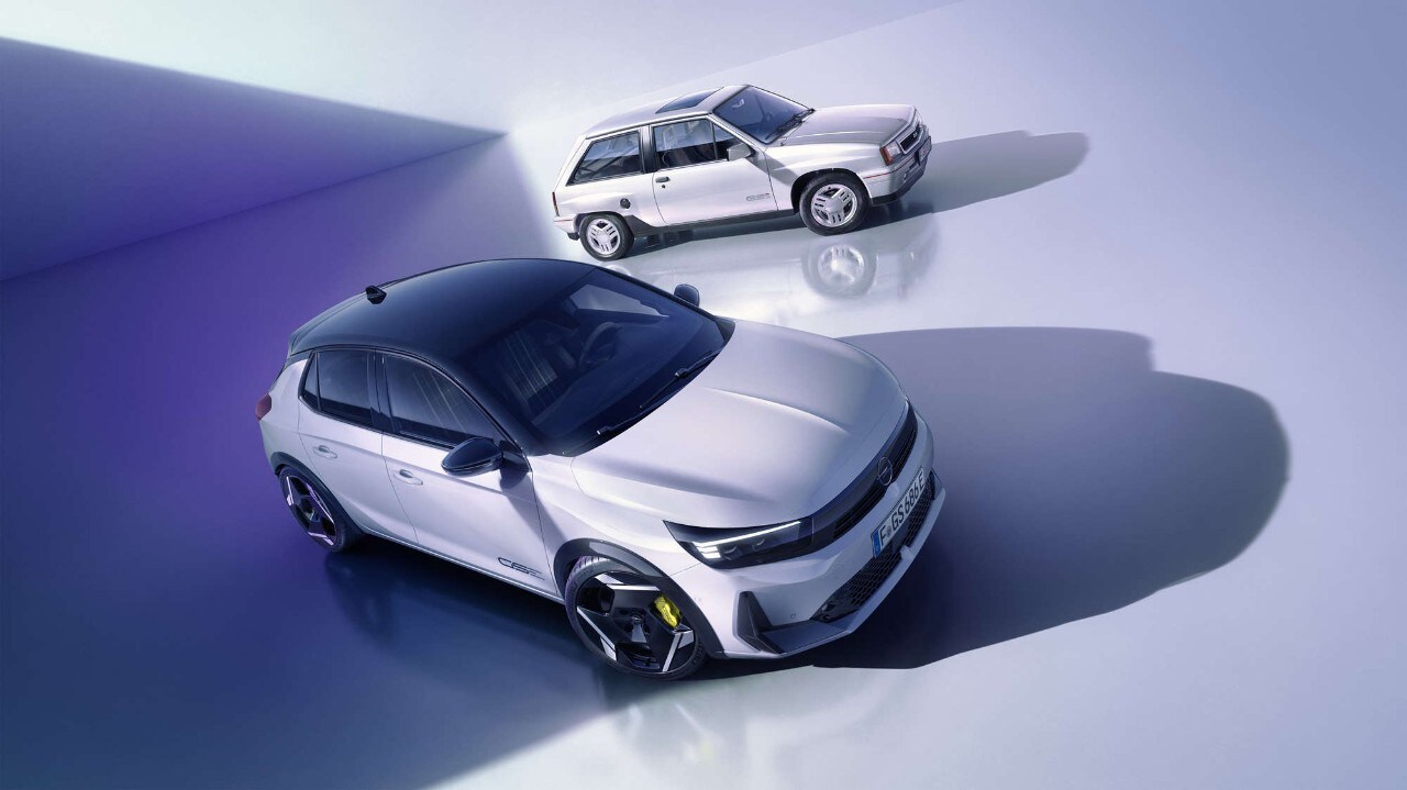 Opel Corsa GSE 2026 року на фоні свого попередника