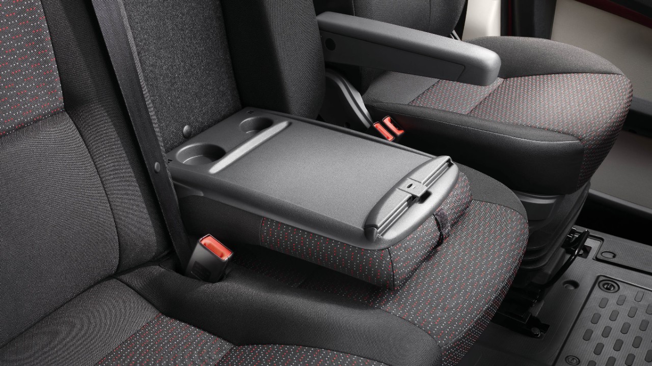 Opel, Movano, Fold-down centre seat