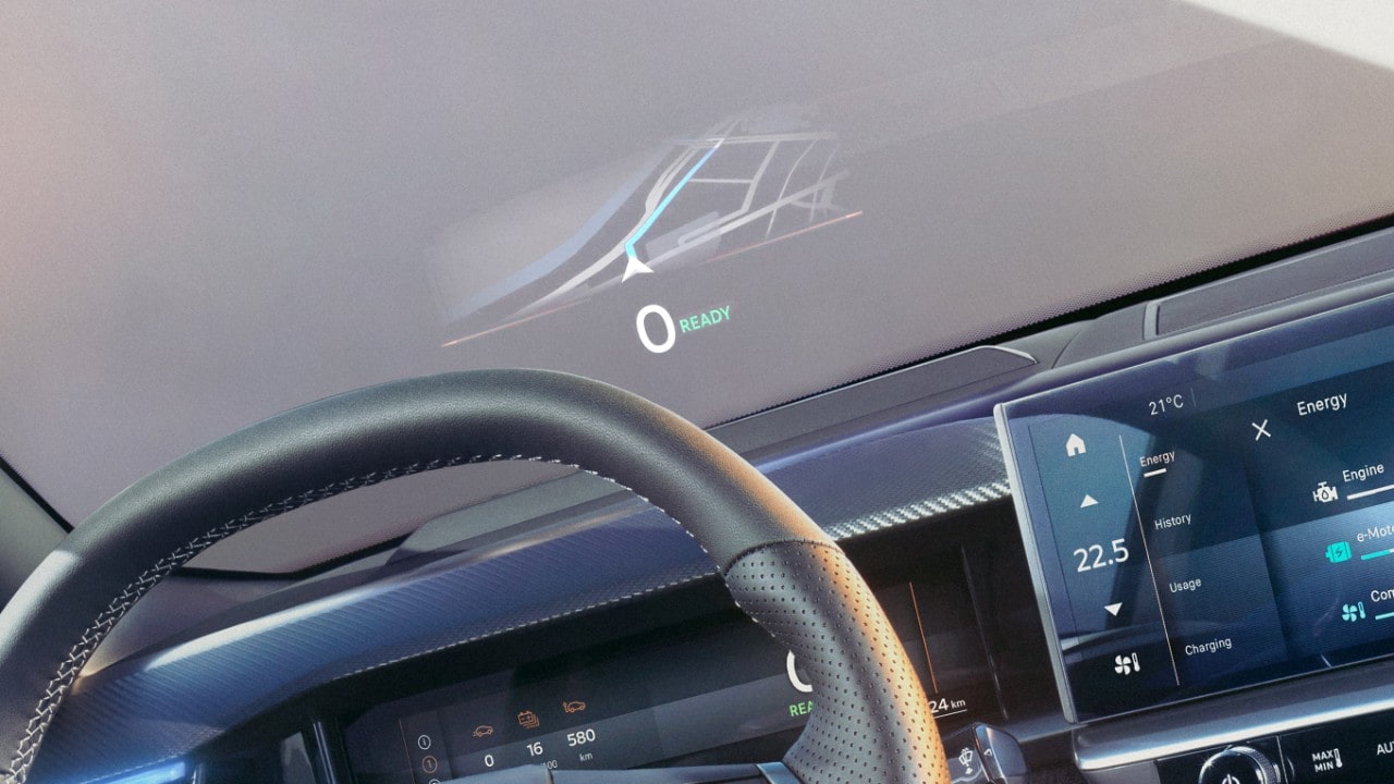 Панель приладів і проекційний дисплей у салоні нового Opel Grandland